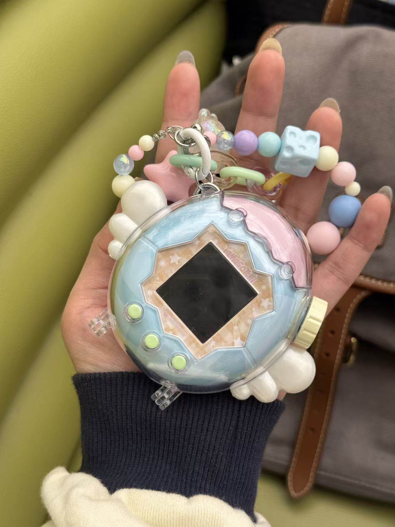 Новинка в наличии Тамагочи Защ – обзор и цена Bandai Model Tamagotchi